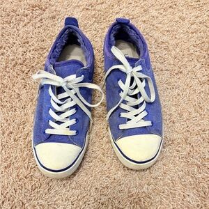 UGG blue sneakers